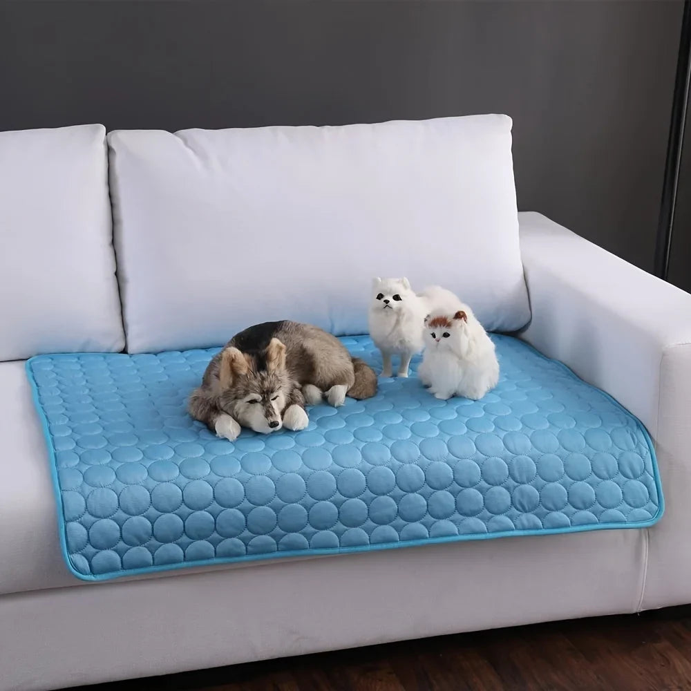 Dog Cooling Mat Self-Cooling Pet Pad for Dogs & Cats